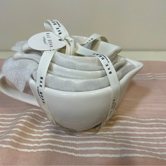 TEAPOT Rae Dunn Measuring Cups - Picture 5 of 5